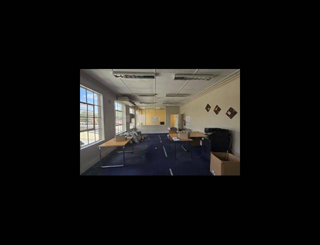 880M² BUSINESS CENTRE TO LET IN BENONI CENTRAL